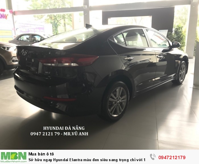 Sở hữu ngay Hyundai Elantra màu đen siêu sang trọng chỉ với 100 triệu trong tháng 11!