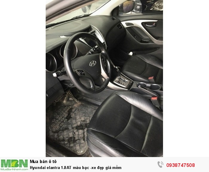 Hyundai Elantra 1.8AT màu bạc -xe đẹp giá mềm