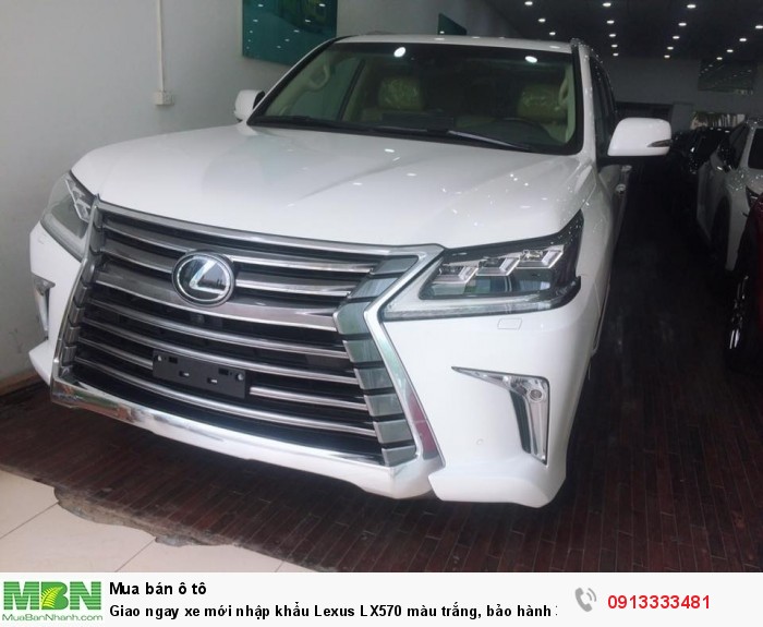 Giao ngay xe mới nhập khẩu  Lexus LX570 màu trắng, bảo hành 36 tháng