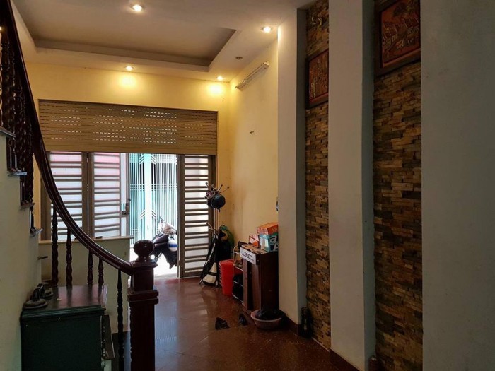 Tôi Bán nhà Vũ Tông Phan 40m2, 5T ,ô tô đỗ. Khương Đình,Khương Trung,Thanh Xuân, 3,8 tỷ.