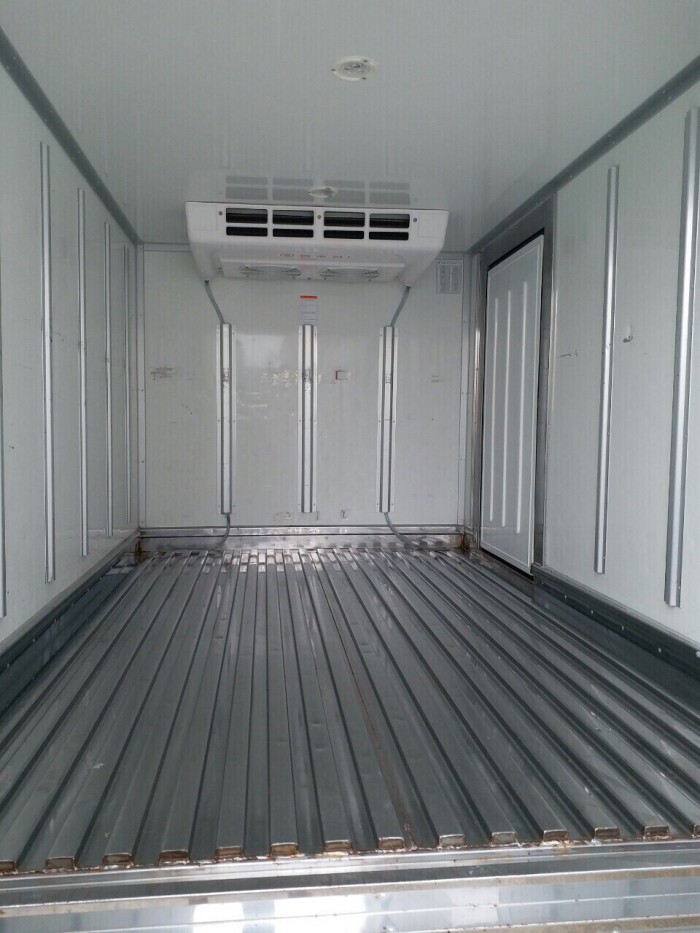 Xe tải Huyndai Porter thùng đông lạnh bãi Hàn tải 1 tấn