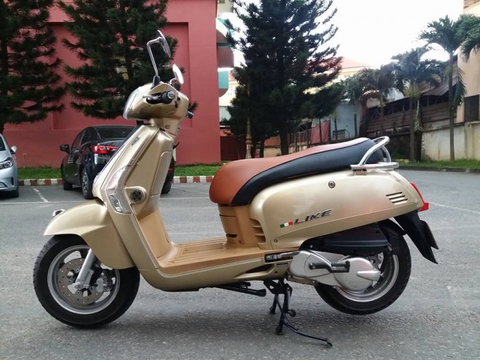 Kymco Like 125Fi Vàng Gold 2016 Kiểu Dáng Vespa Phun Xăng Điện Tử Phiên Bản Đặc Biệt Tuyệt Đẹp.