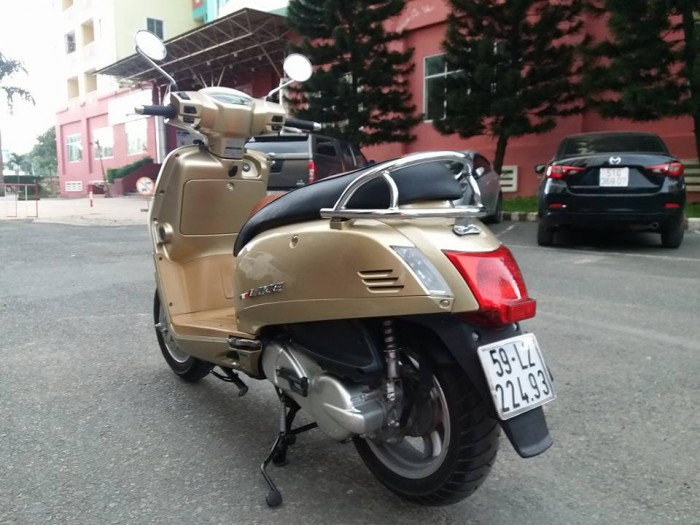 Kymco Like 125Fi Vàng Gold 2016 Kiểu Dáng Vespa Phun Xăng Điện Tử Phiên Bản Đặc Biệt Tuyệt Đẹp.