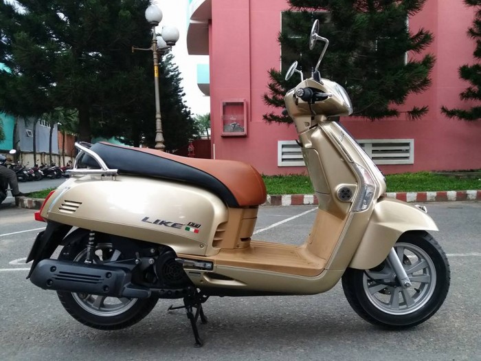 Kymco Like 125Fi Vàng Gold 2016 Kiểu Dáng Vespa Phun Xăng Điện Tử Phiên Bản Đặc Biệt Tuyệt Đẹp.