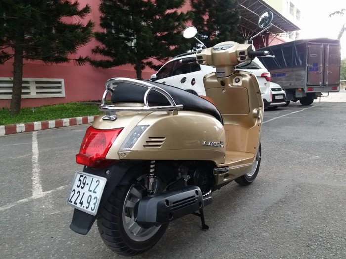 Kymco Like 125Fi Vàng Gold 2016 Kiểu Dáng Vespa Phun Xăng Điện Tử Phiên Bản Đặc Biệt Tuyệt Đẹp.