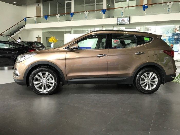 Hyundai Santafe đời 2017 xe nhập khẩu