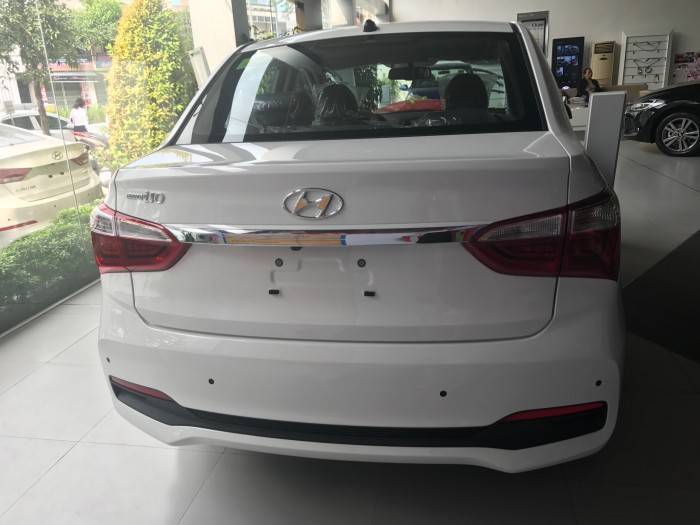 Hyundai Grand i10 sedan đời 2017 xe nhập khẩu