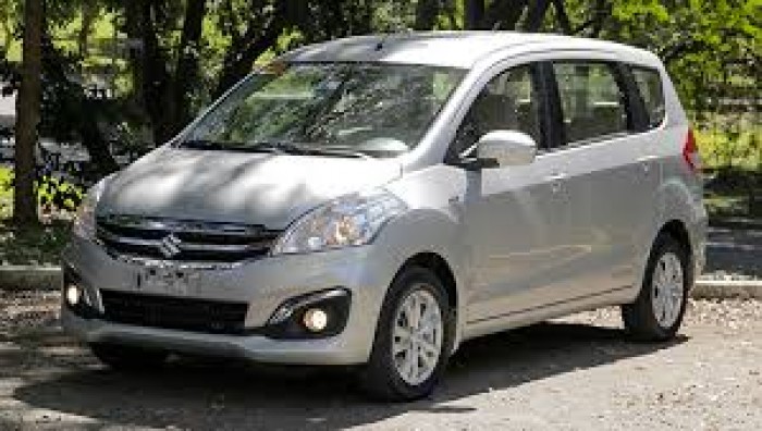 Bán xe du lịch Suzuki Ertiga 7 chỗ nhập khẩu nguyên chiếc