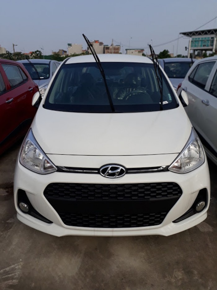 Hyundai i10 1.2AT 2018 hỗ trợ 80%, giao xe ngay.