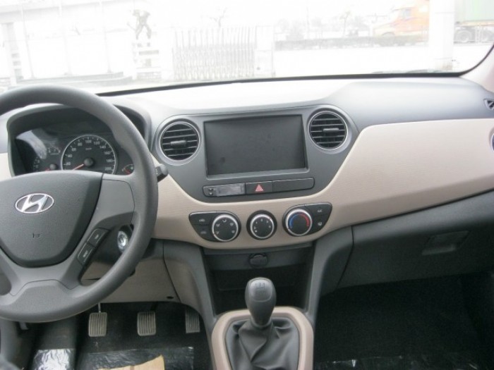 Hyundai i10 chỉ cần từ 70 triệu là có xe đi.