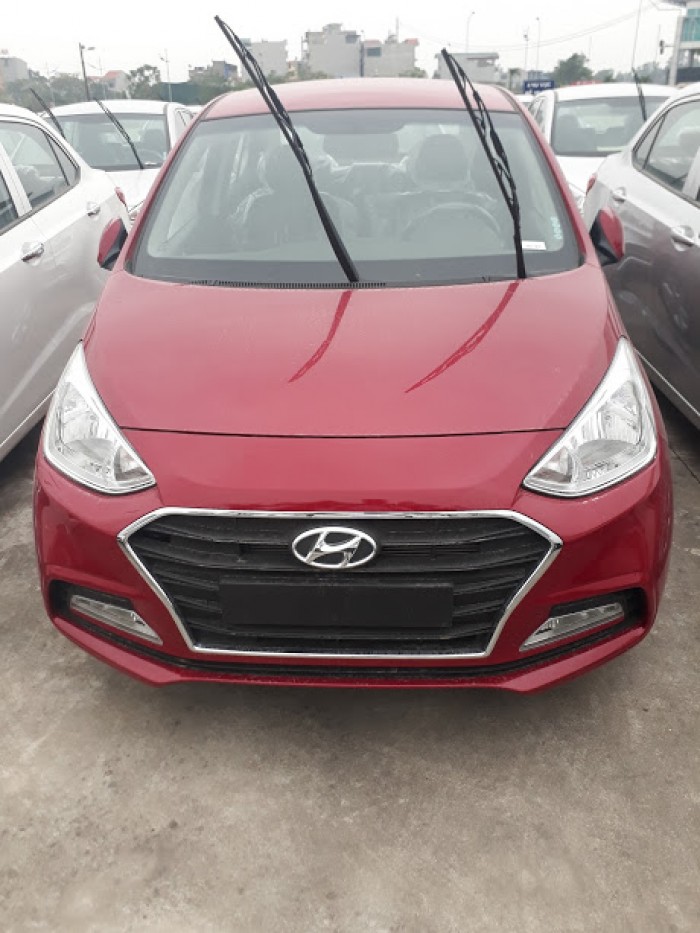 Hyundai Grand i10 Sedan 1.2 AT 2018 giá hấp dẫn, giao xe ngay