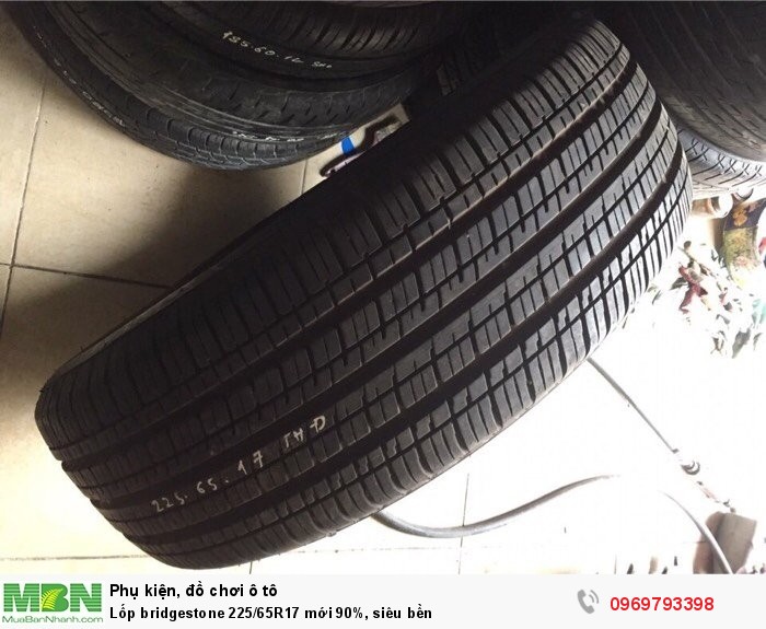 Lốp bridgestone 225/65R17 mới 90%, siêu bền