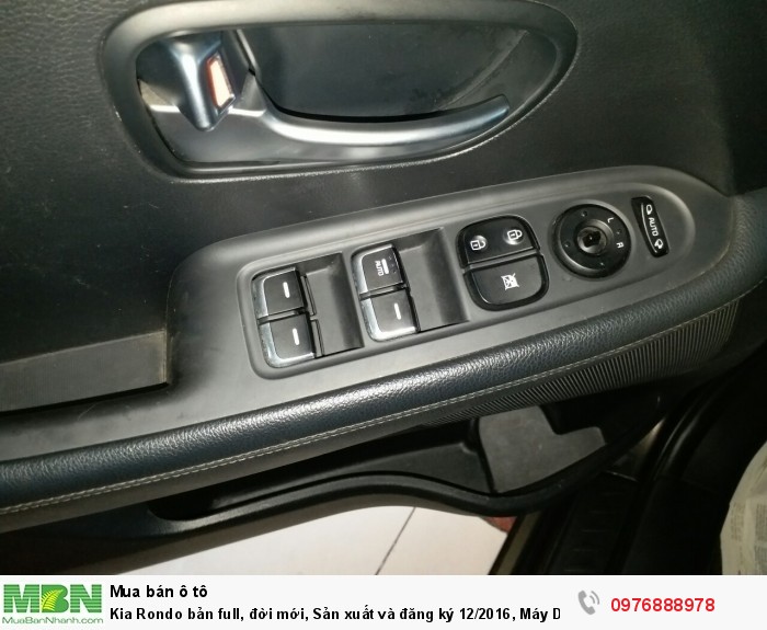 Kia Rondo bản full, đời mới, Sản xuất và đăng ký 12/2016, Máy Dầu , số tư động, màu Nâu