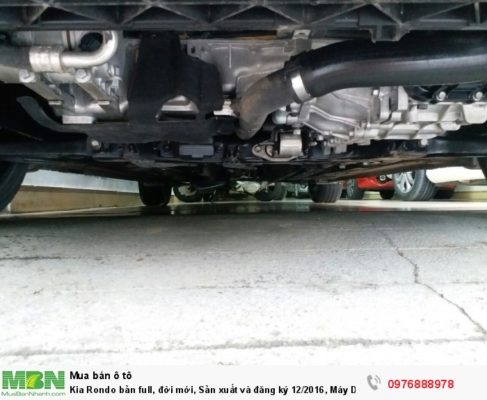 Kia Rondo bản full, đời mới, Sản xuất và đăng ký 12/2016, Máy Dầu , số tư động, màu Nâu