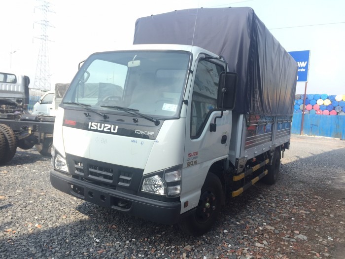 Xe tải isuzu 1.9 tấn/ isuzu 1 T 9/ xe tải 1t9 giá ưu đãi nhất, vay toàn bộ xe , lãi suất 0.7%