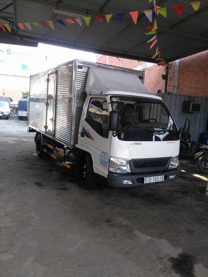 xe tải đô thành iz49 2.150 tấn thùng kín, có sẵn!!!