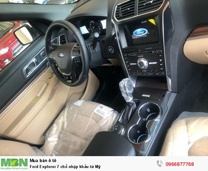 Ford Explorer 7 chỗ nhập khẩu từ Mỹ