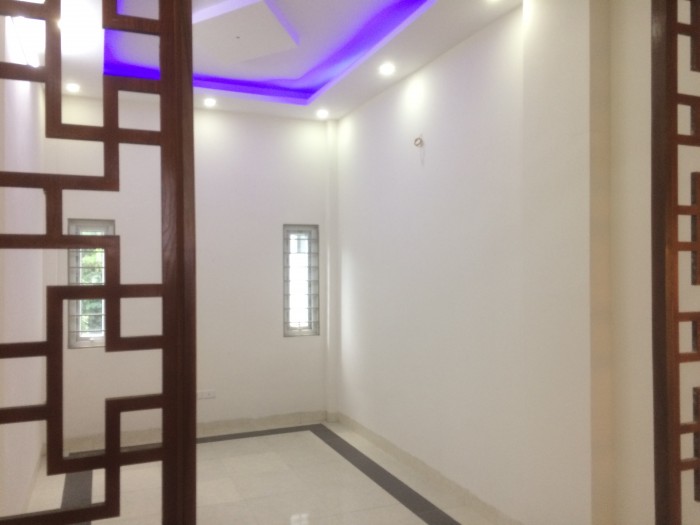 Bán nhà ngõ 15 Tả Thanh Oai, Thanh Trì, Hà Nội, Ngõ rộng 5 mét ô tô đỗ, 36m2, 4 Tầng hiện đại