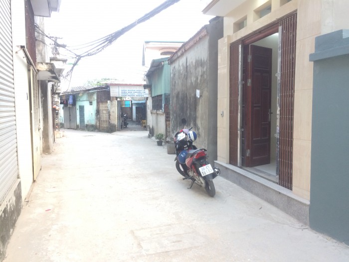 Bán nhà ngõ 15 Tả Thanh Oai, Thanh Trì, Hà Nội, Ngõ rộng 5 mét ô tô đỗ, 36m2, 4 Tầng hiện đại
