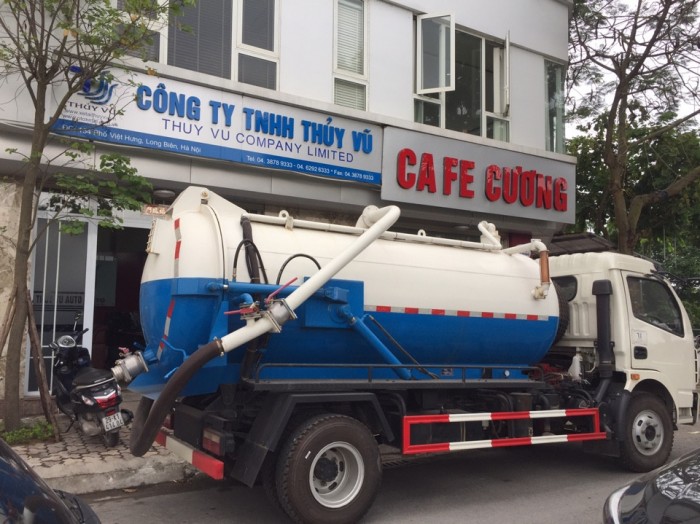 xe hút bể phốt 6 khôi