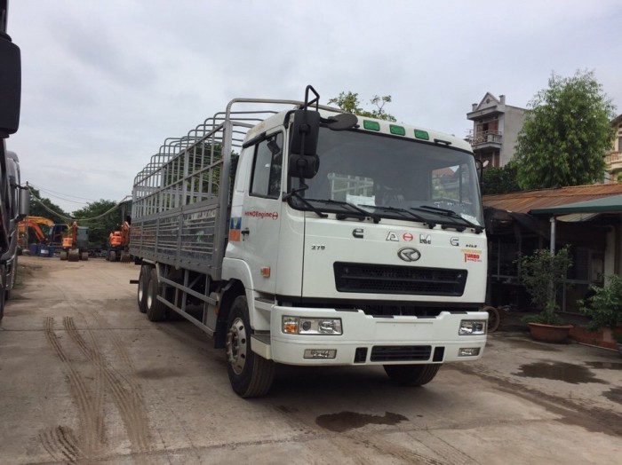 xe tải thùng 3 chân camc máy hino
