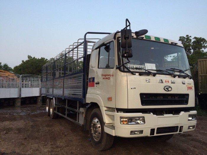 xe tải thùng 3 chân camc máy hino