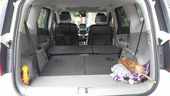 Cần bán xe 7 chỗ cũ Chevrolet Orlando 2015 tự động Màu trắng