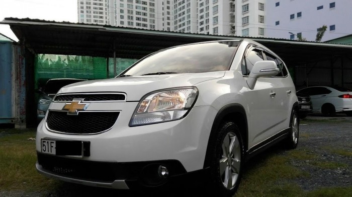 Cần bán xe 7 chỗ cũ Chevrolet Orlando 2015 tự động Màu trắng