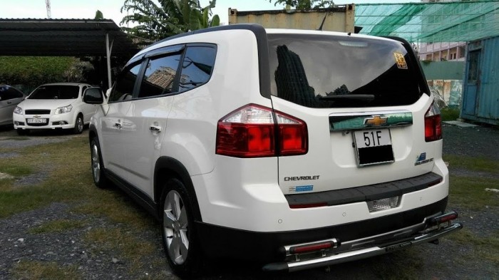 Cần bán xe 7 chỗ cũ Chevrolet Orlando 2015 tự động Màu trắng