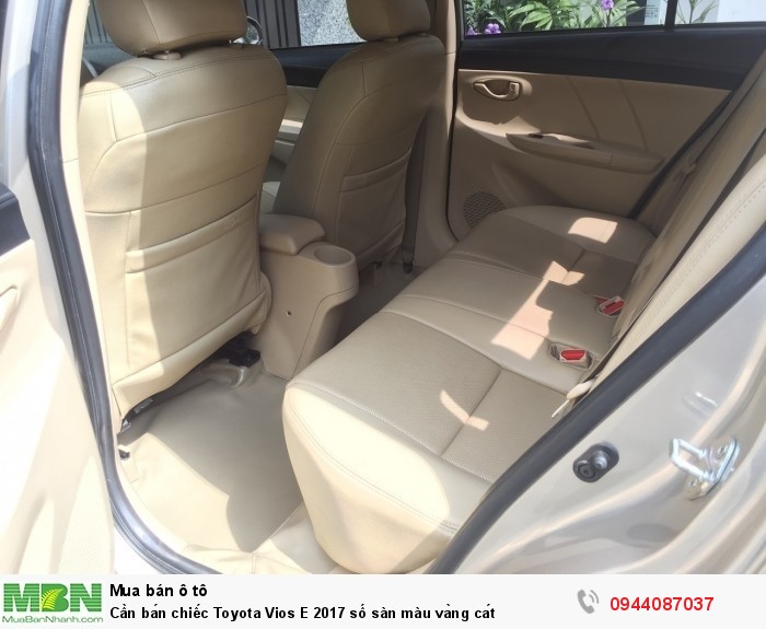 Cần bán chiếc Toyota Vios E 2017 số sàn màu vàng cát
