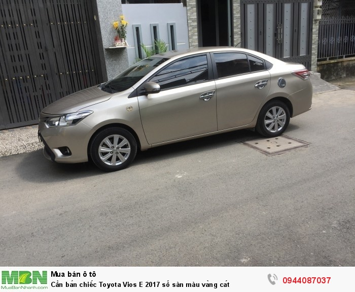 Cần bán chiếc Toyota Vios E 2017 số sàn màu vàng cát