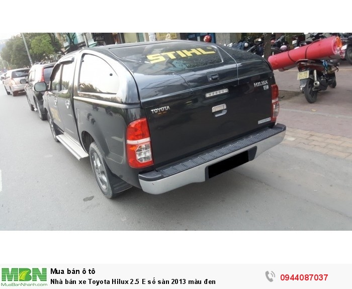 Nhà bán xe Toyota Hilux 2.5 E số sàn 2013 màu đen