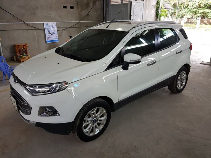 Bán Ford Ecosport số tự động bản Titanium