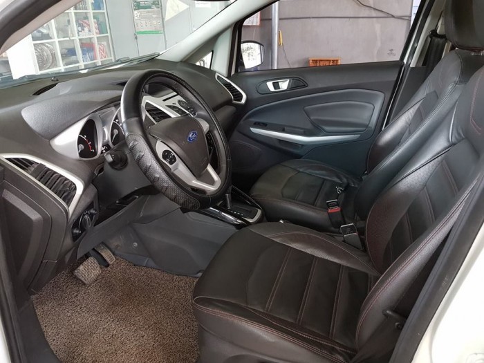 Bán Ford Ecosport số tự động bản Titanium