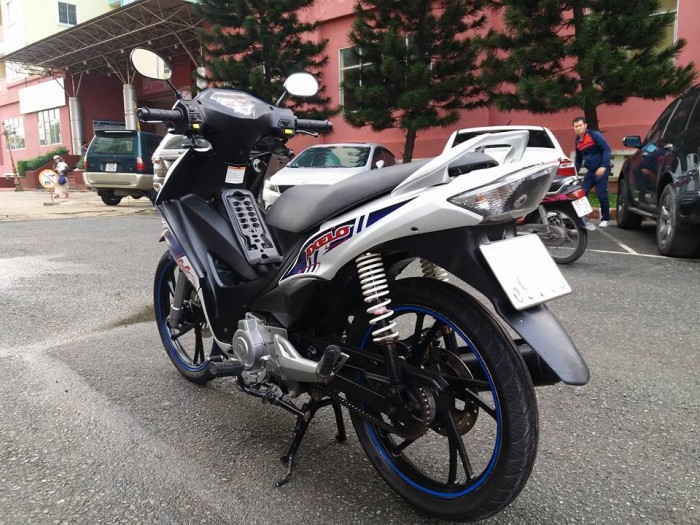 Suzuki Axelo 125RR Phiên Bản GP 2014 Côn Tay 2 Thắng Đĩa Tuyệt Đẹp