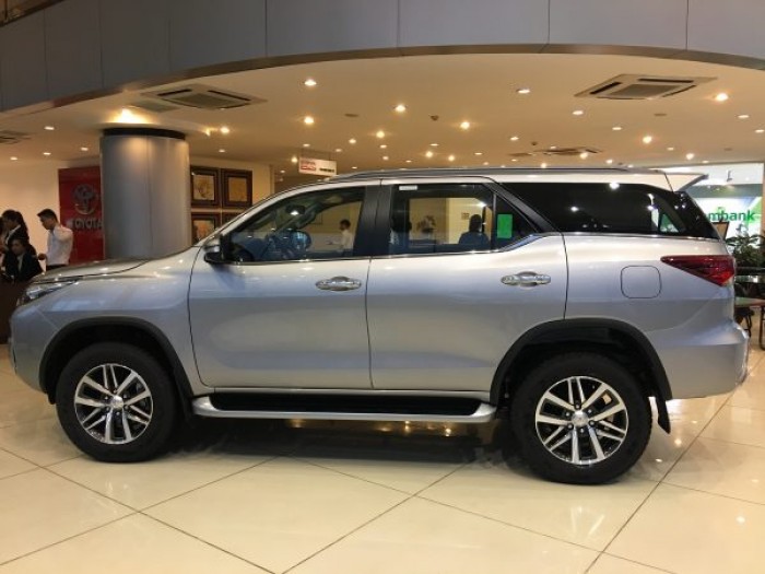 Fortuner 2.7 V (4x4) Giá cả cạnh tranh Hỗ trợ trả góp lên tới 90%