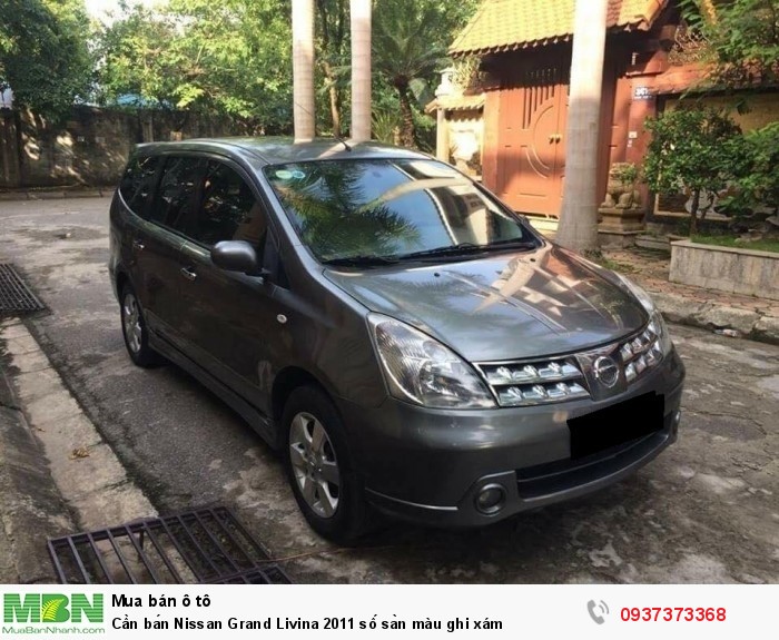 Cần bán Nissan Grand Livina 2011 số sàn màu ghi xám