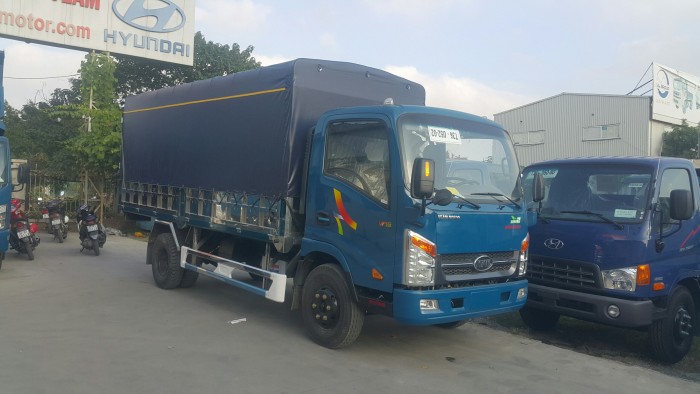 Xe tải Veam VT350 3.5 tấn, thùng dài 4m9, máy Hyundai