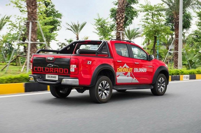 Chevrolet Colorado 2017 - Giá Tốt