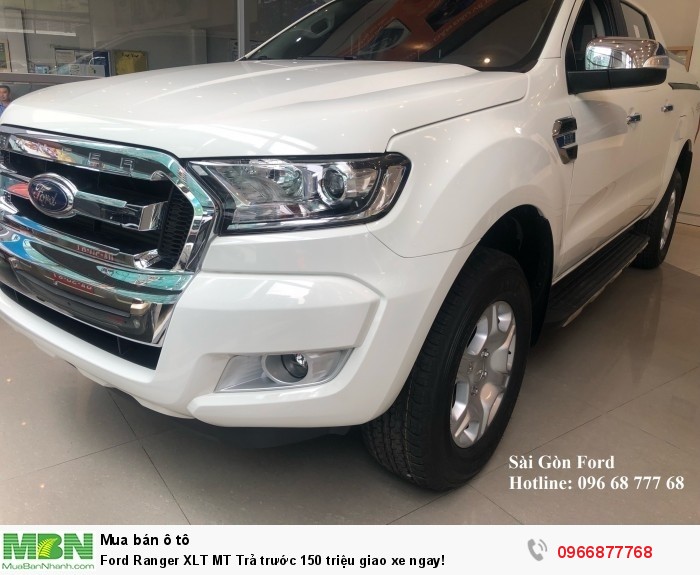 Ford Ranger XLS MT Trả trước 150 triệu giao xe ngay!