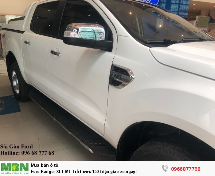 Ford Ranger XLS MT Trả trước 150 triệu giao xe ngay!