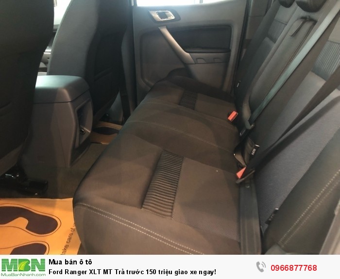 Ford Ranger XLS MT Trả trước 150 triệu giao xe ngay!