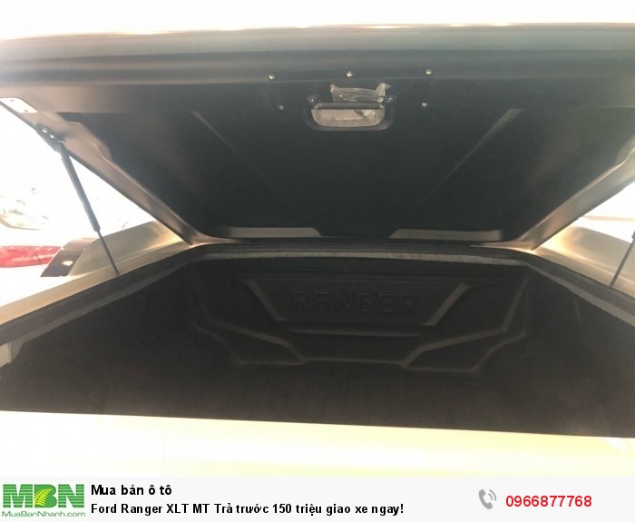Ford Ranger XLS MT Trả trước 150 triệu giao xe ngay!