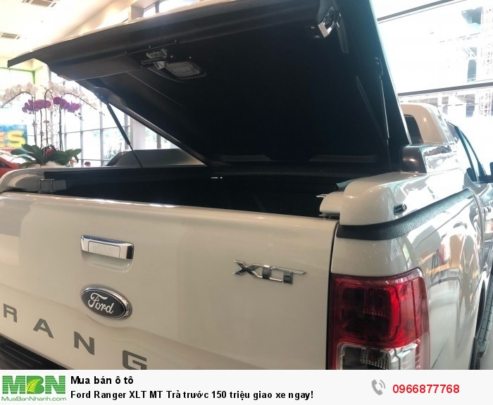 Ford Ranger XLS MT Trả trước 150 triệu giao xe ngay!