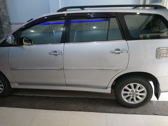 Xe Innova 2012 G quận 7