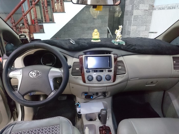 Xe Innova 2012 G quận 7