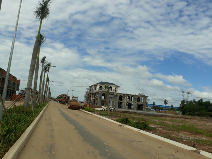 Đất nền dự án Invesco,ngay TTHC Quận 2,MT đường Nguyễn Thị Định chỉ 549tr