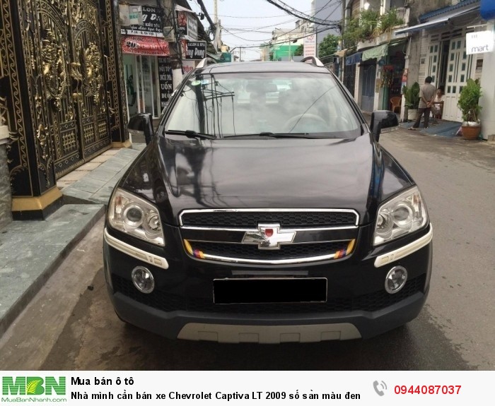 Nhà mình cần bán xe Chevrolet Captiva LT 2009 số sàn màu đen vip