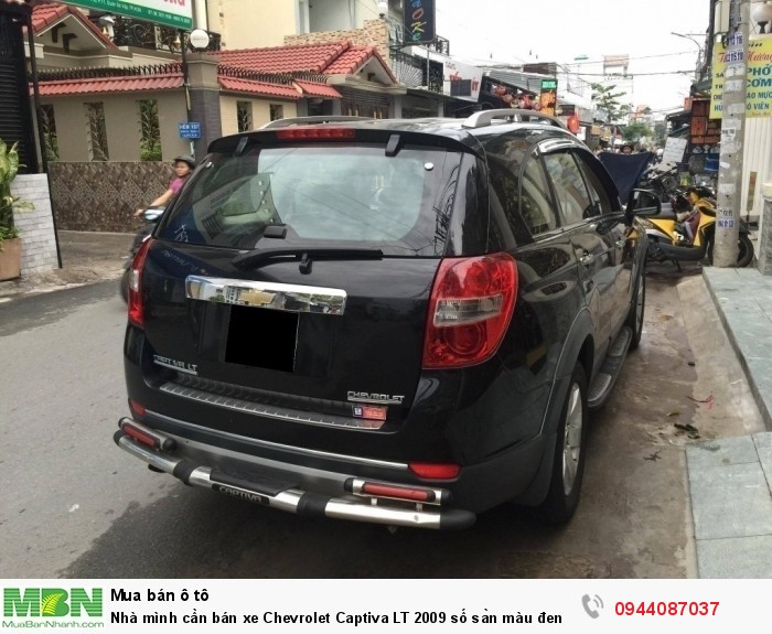 Nhà mình cần bán xe Chevrolet Captiva LT 2009 số sàn màu đen vip