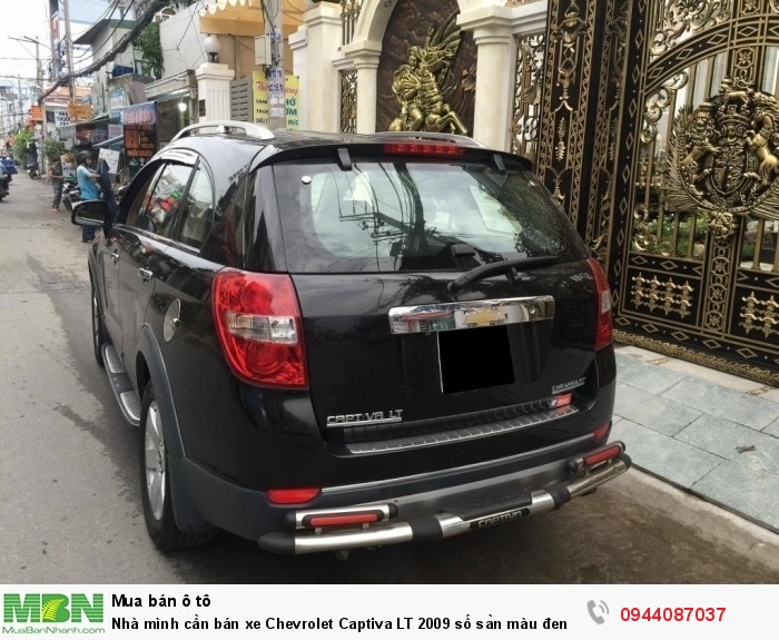 Nhà mình cần bán xe Chevrolet Captiva LT 2009 số sàn màu đen vip